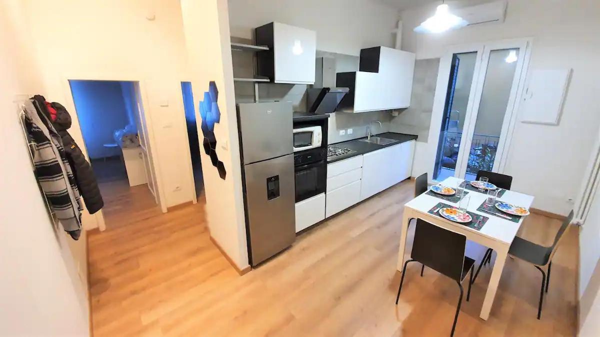 Fiera Station Apartment Bologna Kültér fotó